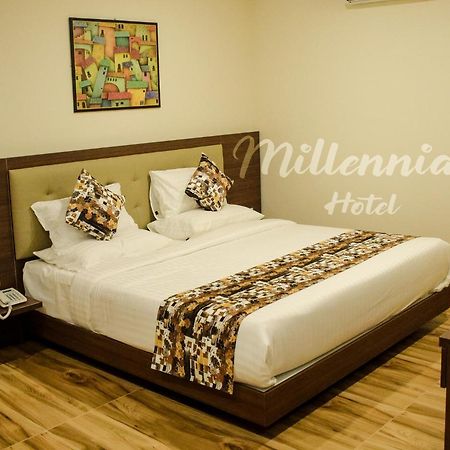 Millennials Hotel Bangalore Eksteriør bilde